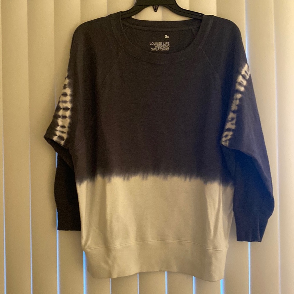 Weekend Sweatshirt